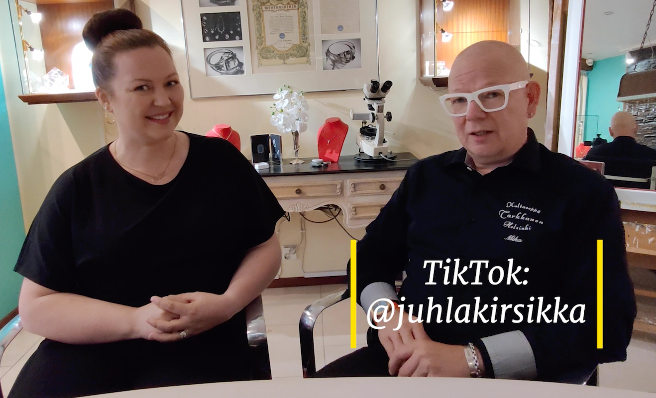 Hääsuunnittelija Micu Mäkitalo Juhlakirsikasta Mika Tarkkasen vieraana