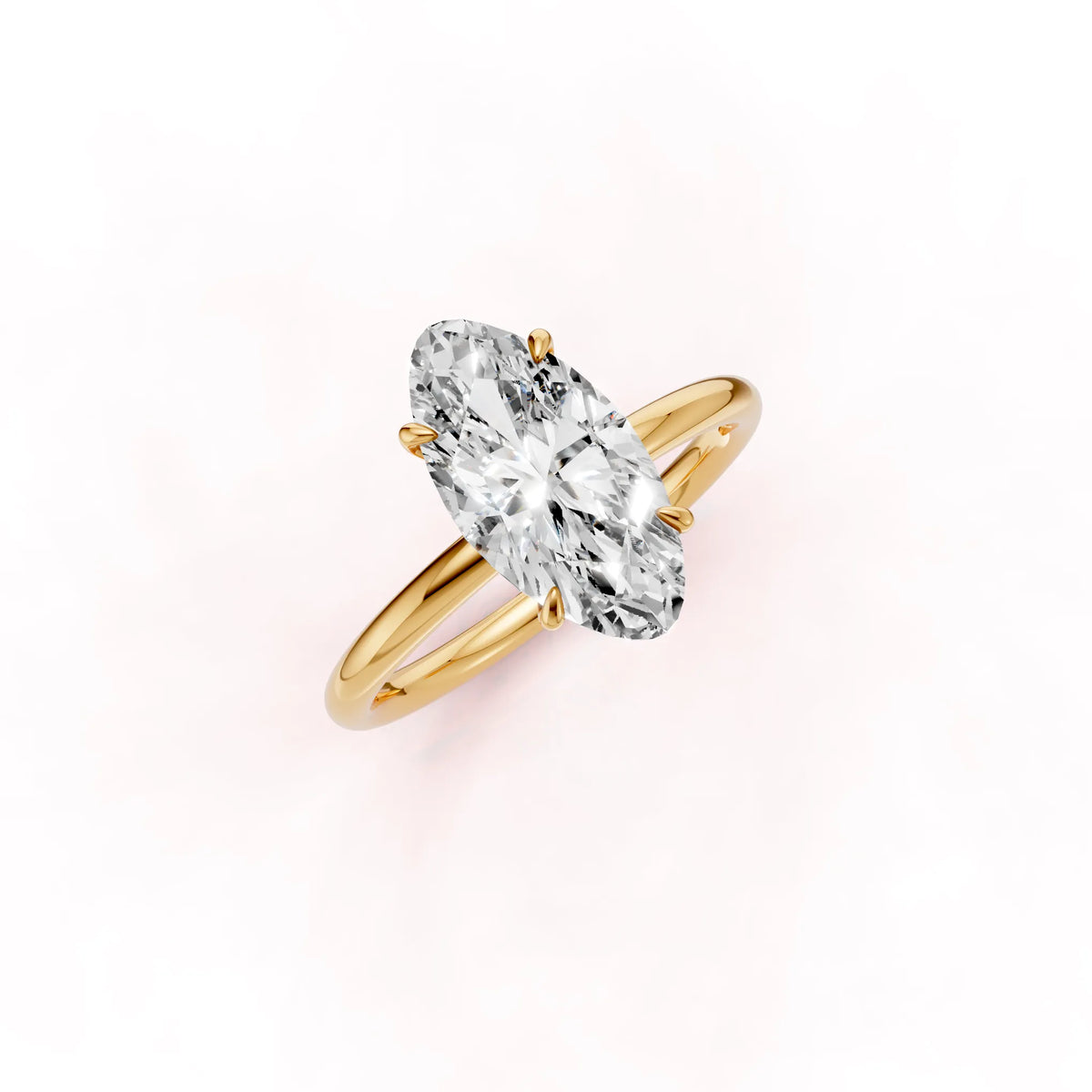 Keltakultainen Movaali timanttisormus