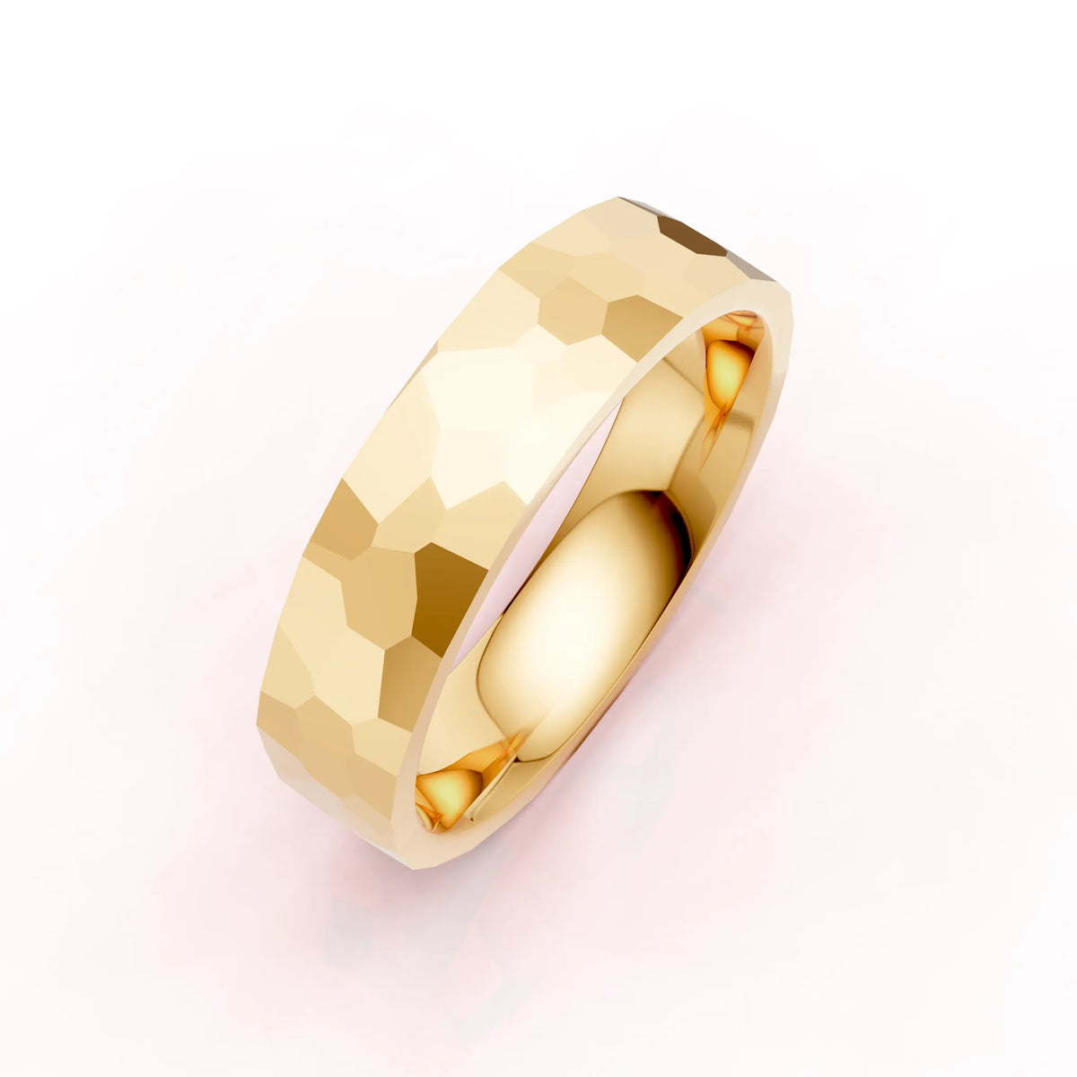 Käsin taottu miestensormus | Keltakulta