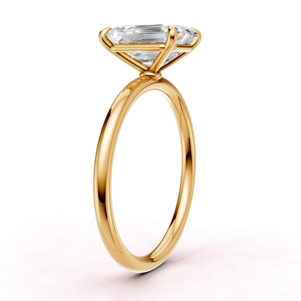 Keltakultainen Emerald Timanttisormus