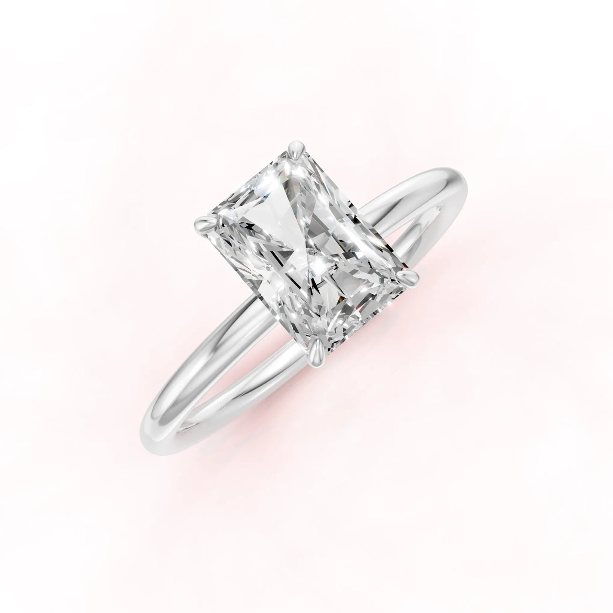 Valkokultainen Radiant Timanttisormus