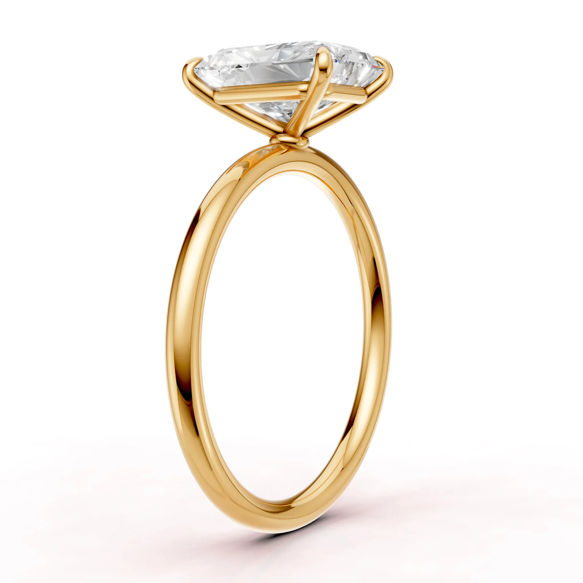Keltakultainen Radiant Timanttisormus
