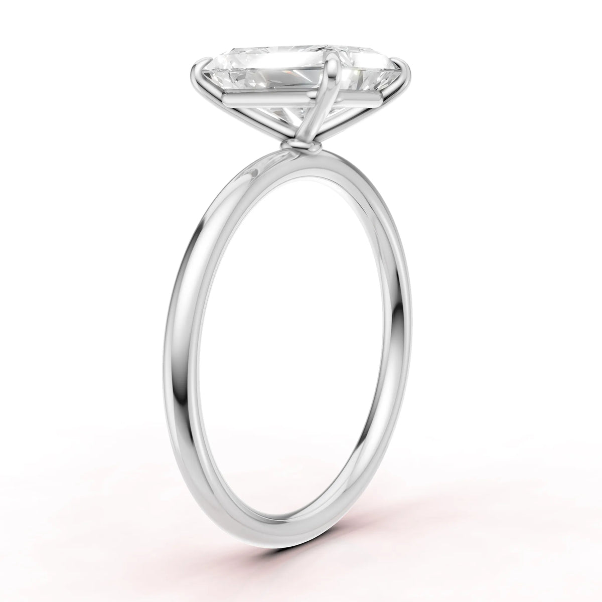 Valkokultainen Radiant Timanttisormus