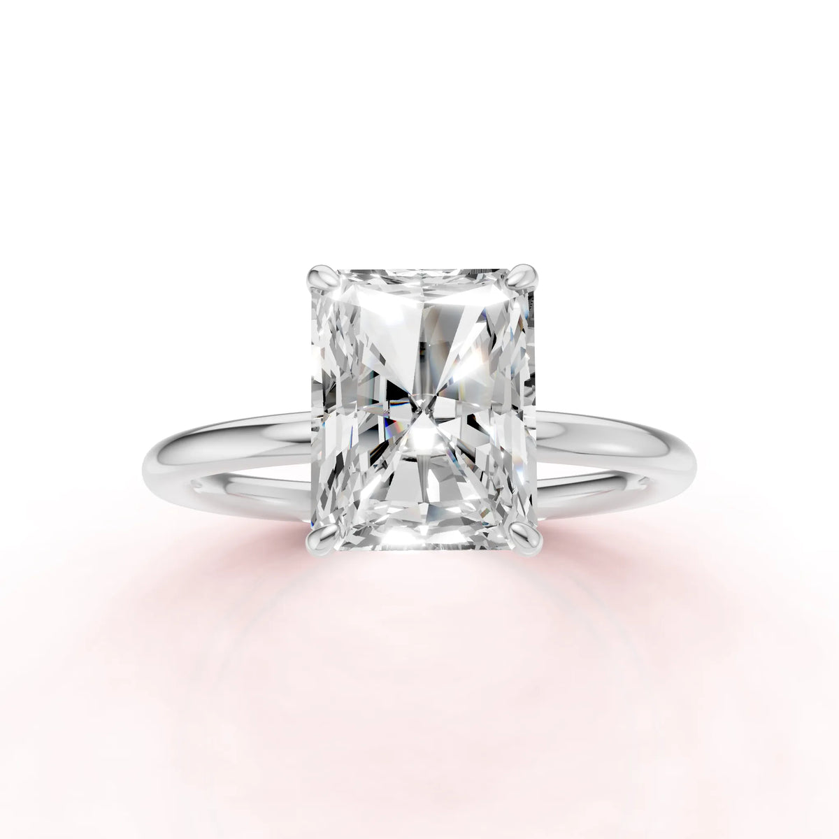 Valkokultainen Radiant Timanttisormus